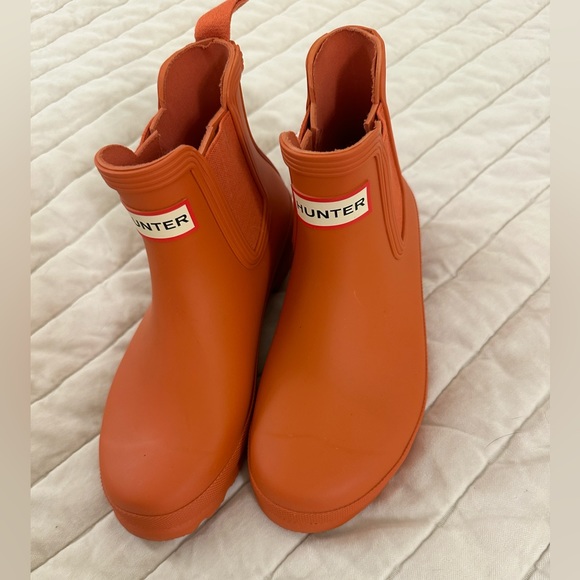 women’s hunter boots - Picture 1 of 2